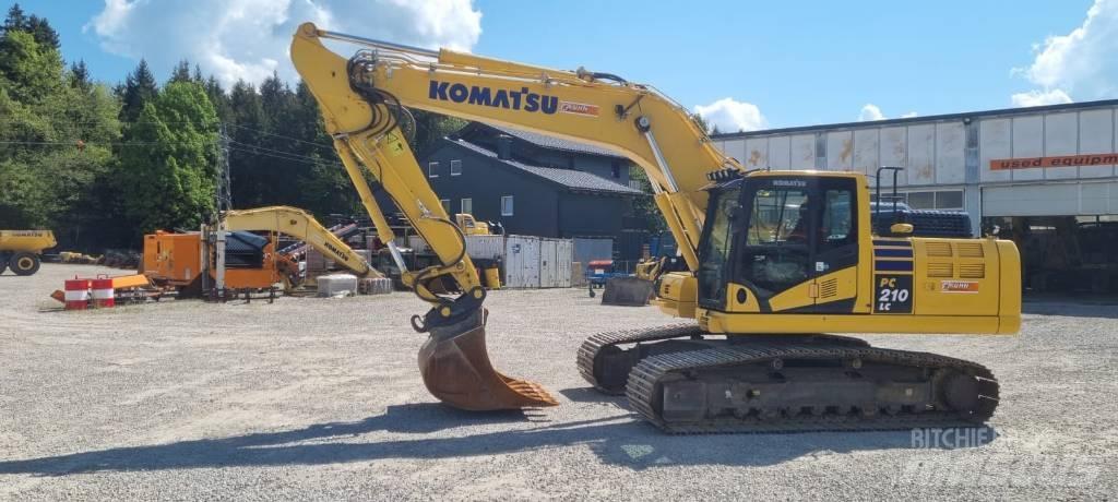 Komatsu PC 210 LC-11 大型油圧ショベル12t以上（パワーショベル・ユンボ）