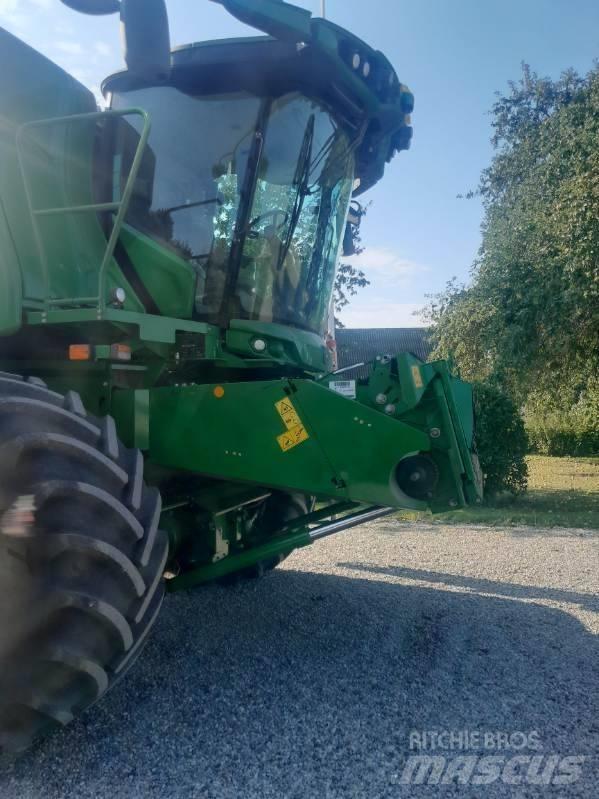 John Deere T 670 i コンバイン