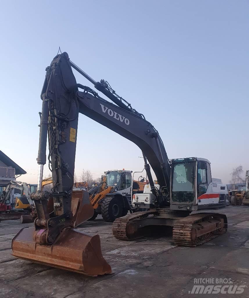 Volvo EC 250 D N L 大型油圧ショベル12t以上（パワーショベル・ユンボ）