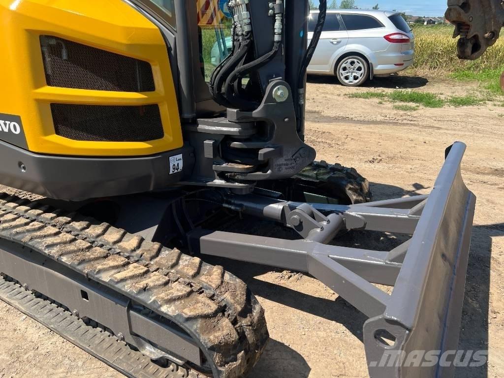 Volvo EC 35 D ミニ油圧ショベル 7t以下（ミニユンボ・ミニディガー）