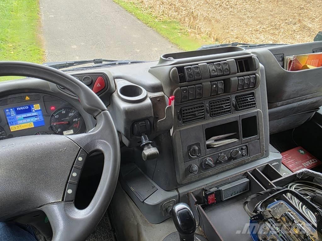 Iveco Stralis AD 420+ 平ボディー