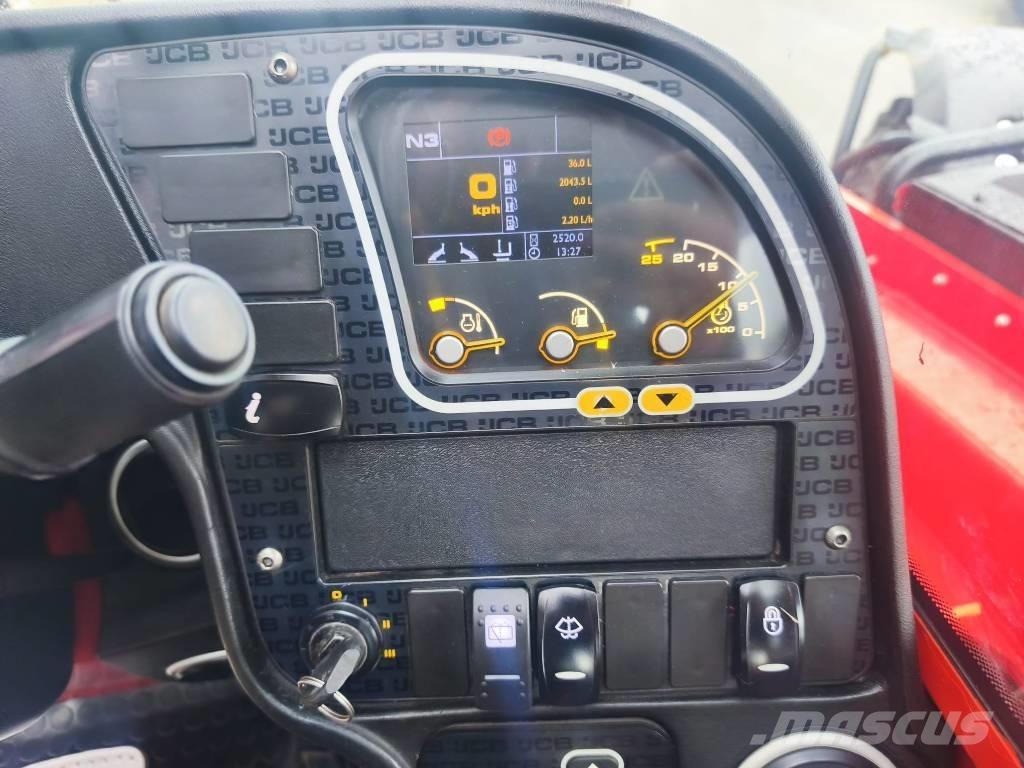 JCB 540-140 テレスコーピックハンドラー