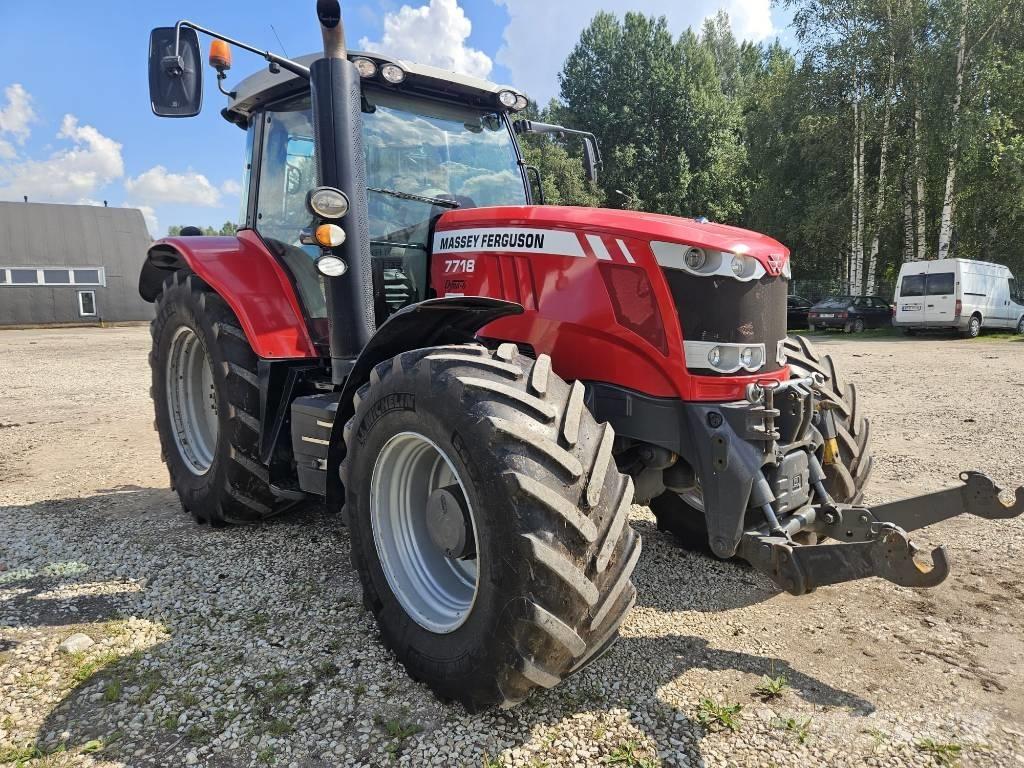 Massey Ferguson 7718 トラクター