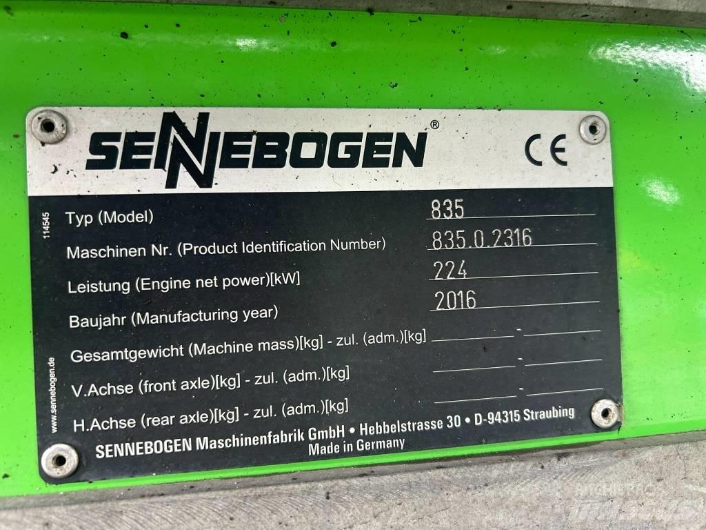 Sennebogen 835 M 廃棄物／工業産廃処理機