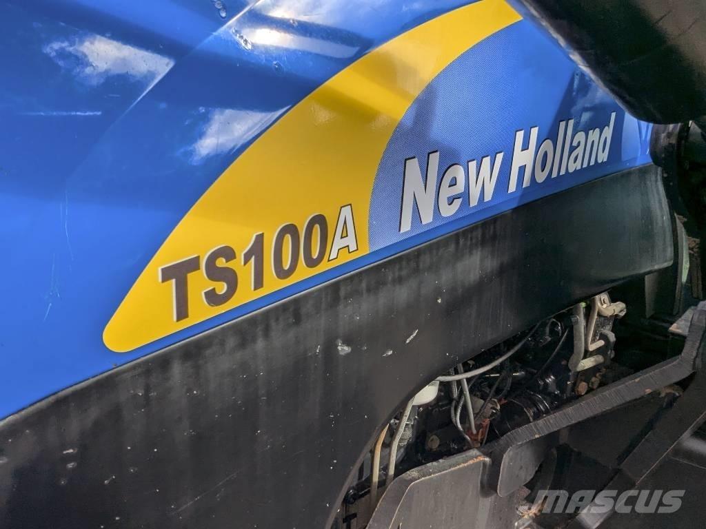 New Holland TS 100 A トラクター