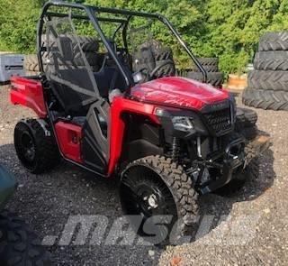 Honda PIONEER バギー