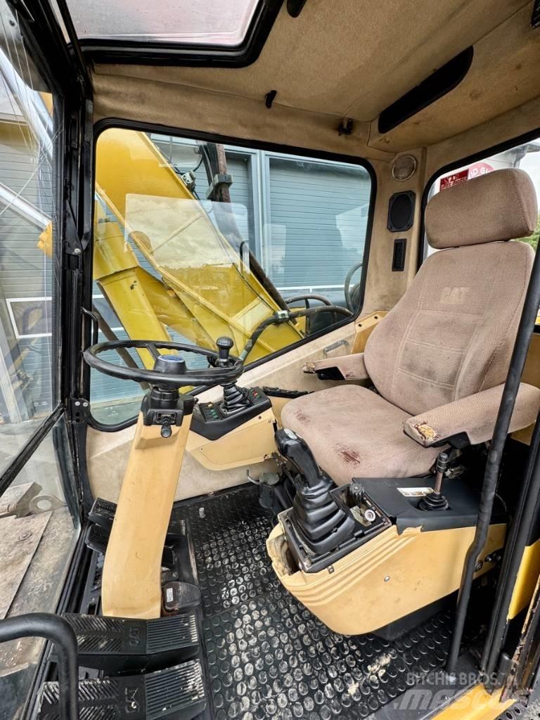 CAT M 315 ホイール式油圧ショベル（パワーショベル・ユンボ・バックホー）