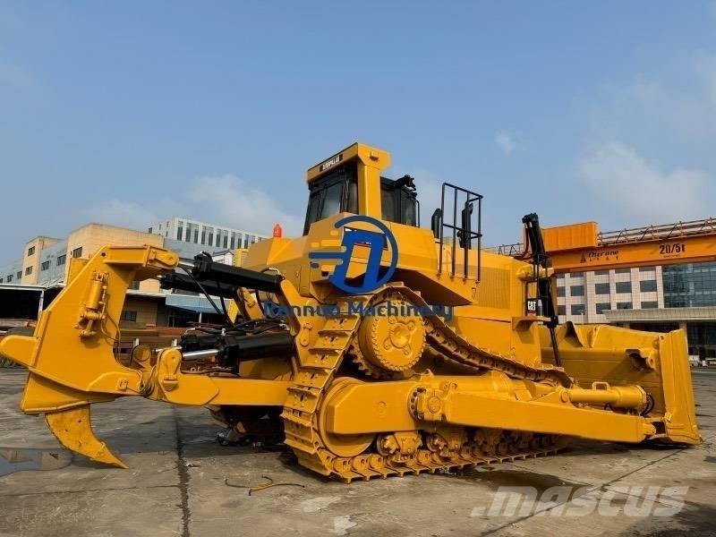 CAT D 10 R ブルドーザー