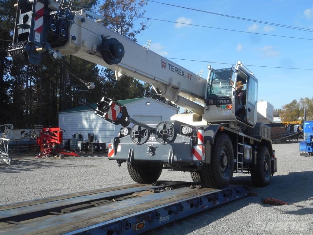Terex TRT 40 US ラフテレーンクレーン