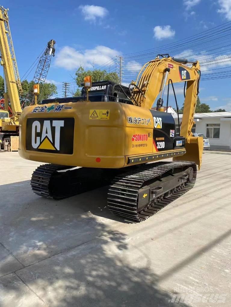 CAT 320 D 大型油圧ショベル12t以上（パワーショベル・ユンボ）