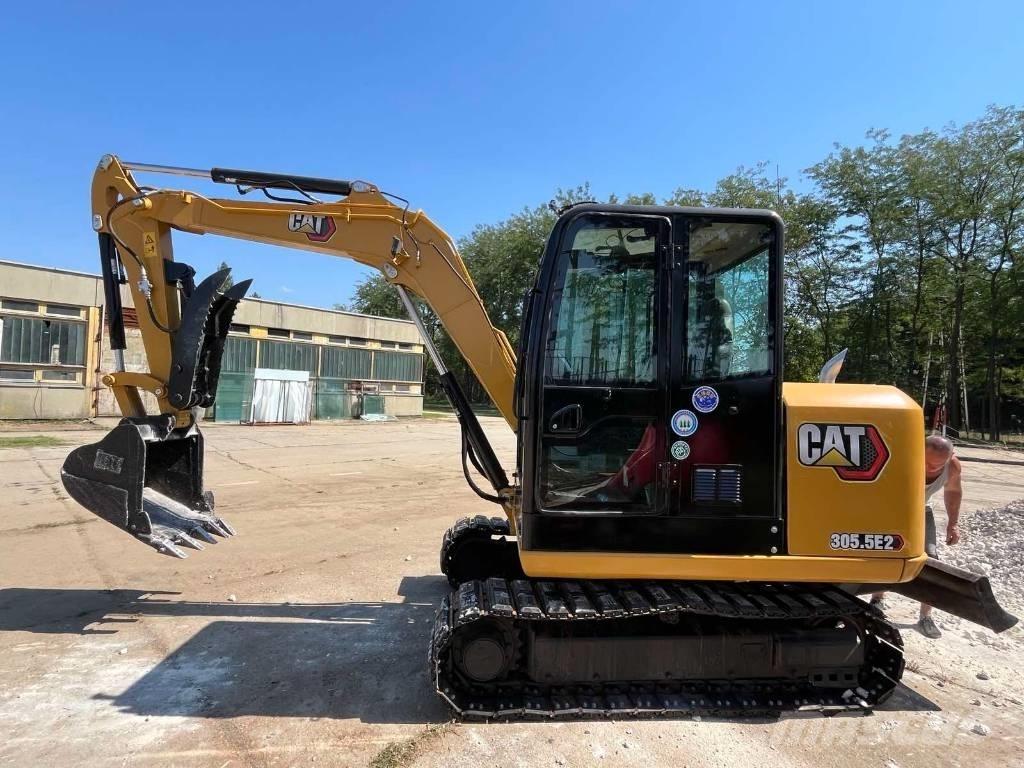 CAT 305.5 E2 ミニ油圧ショベル 7t以下（ミニユンボ・ミニディガー）