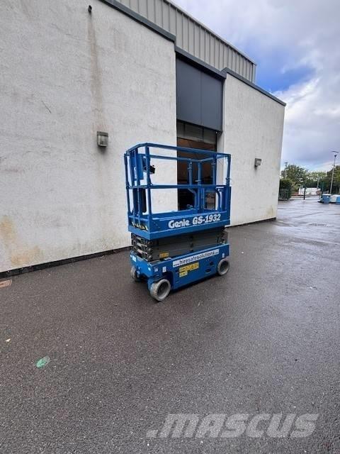 Genie GS 1932 シザースリフト
