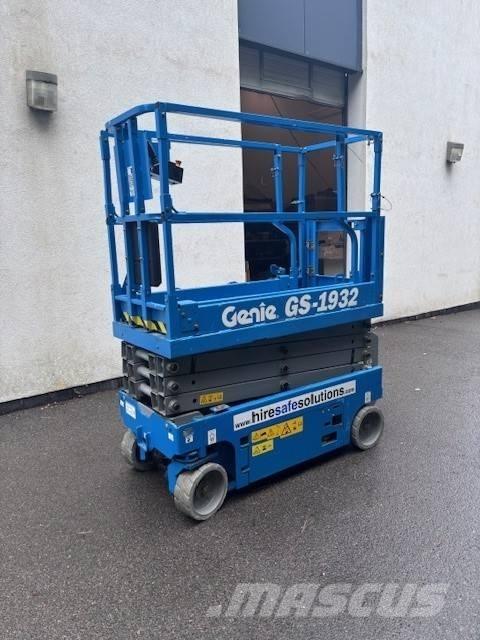 Genie GS 1932 シザースリフト