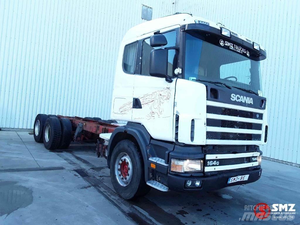 Scania 164 580 6x4 キャブ付きシャーシ