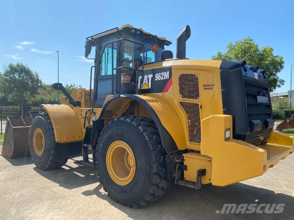 CAT 962 M ホイールローダー・タイヤショベル