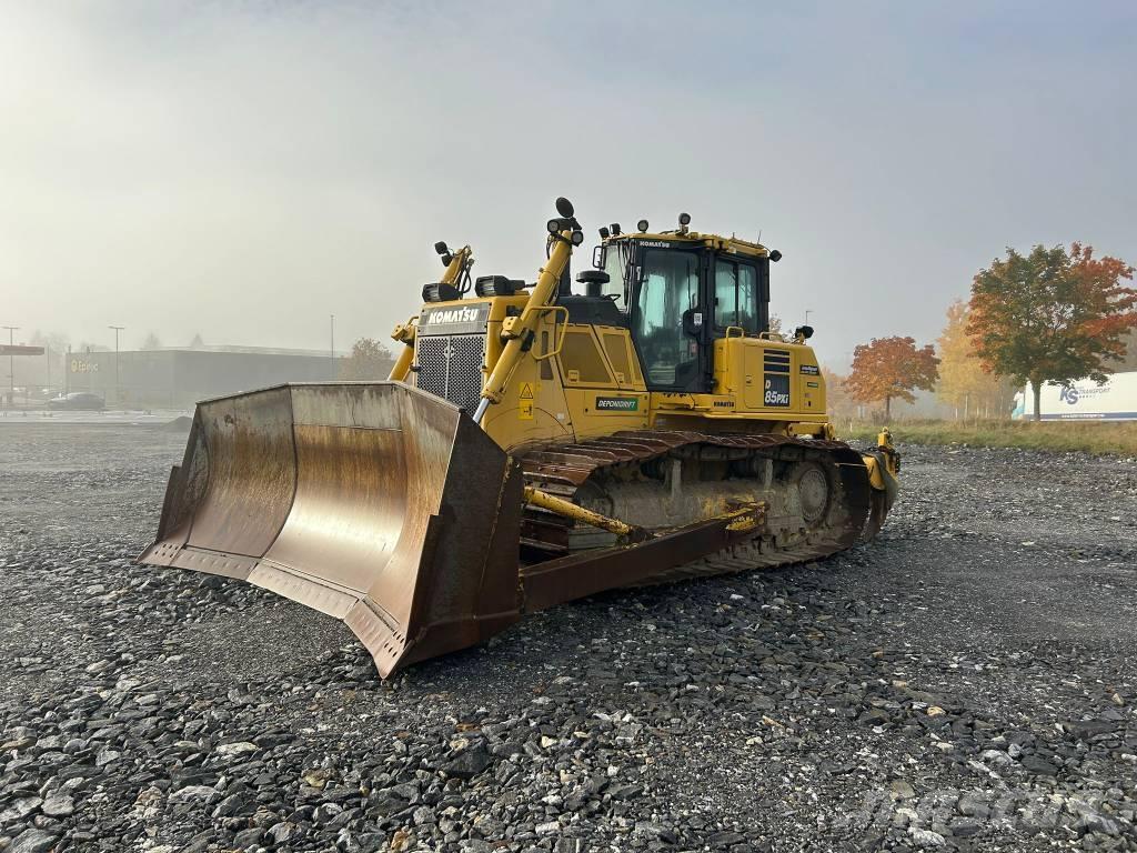 Komatsu D 85 PXi-18 ブルドーザー