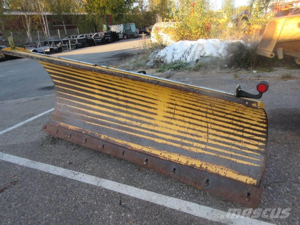 Rote 285                   sovite Euro スノーブレードとプラウ