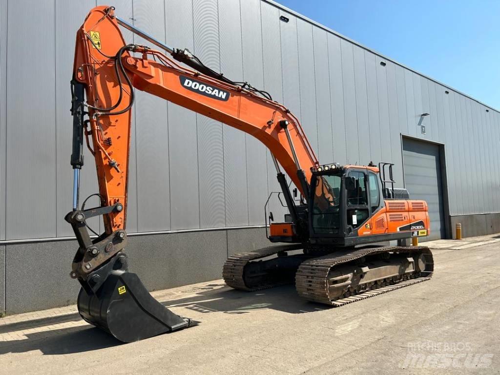 Doosan DX 300 LC-5 大型油圧ショベル12t以上（パワーショベル・ユンボ）