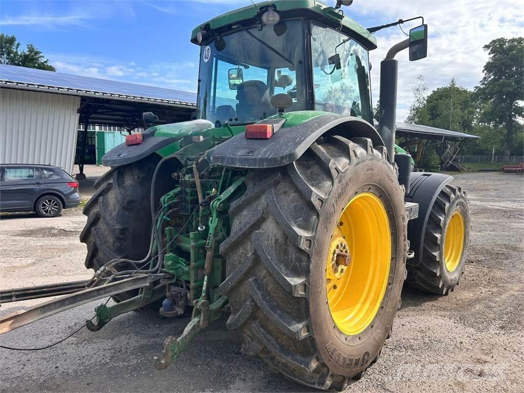 John Deere 7820 トラクター