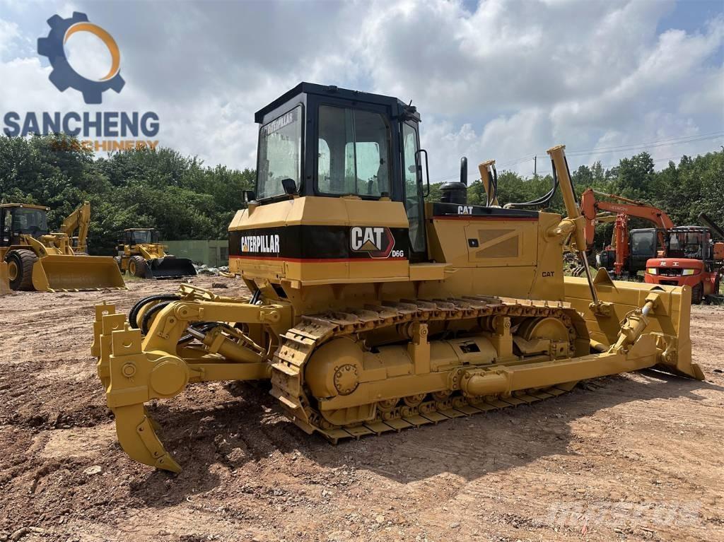 CAT D6G ブルドーザー