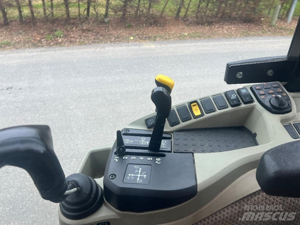 John Deere 3046 R コンパクトトラクター