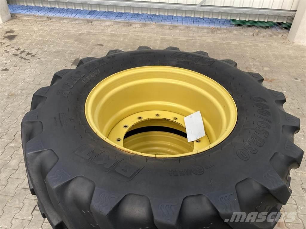BKT 600/65R30 タイヤ、ホイル、リム