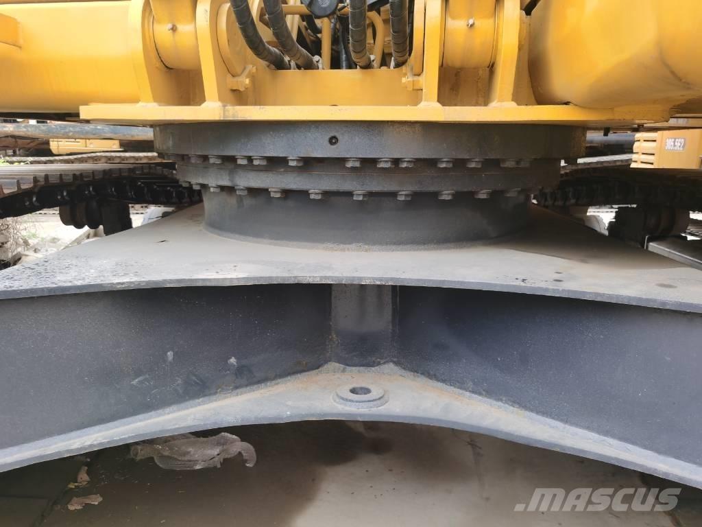 Komatsu PC 220-7 大型油圧ショベル12t以上（パワーショベル・ユンボ）