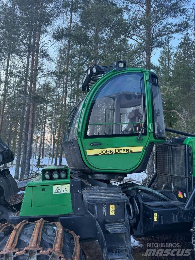 John Deere 1170 E ハーベスター