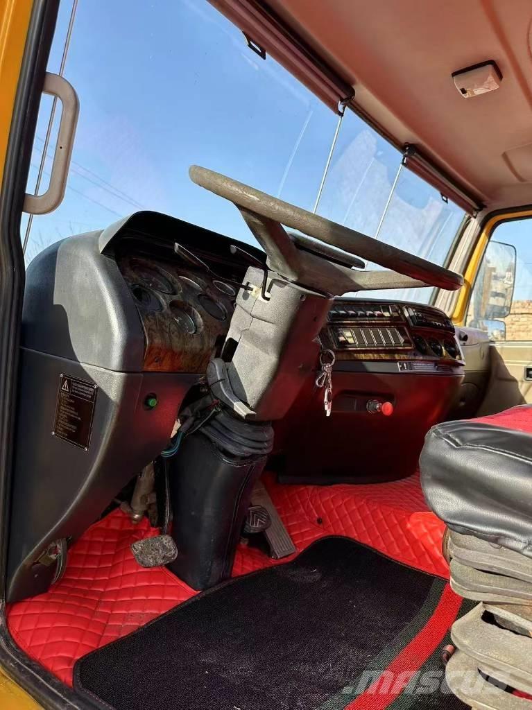 XCMG QY 50 K-II オールテレーンクレーン