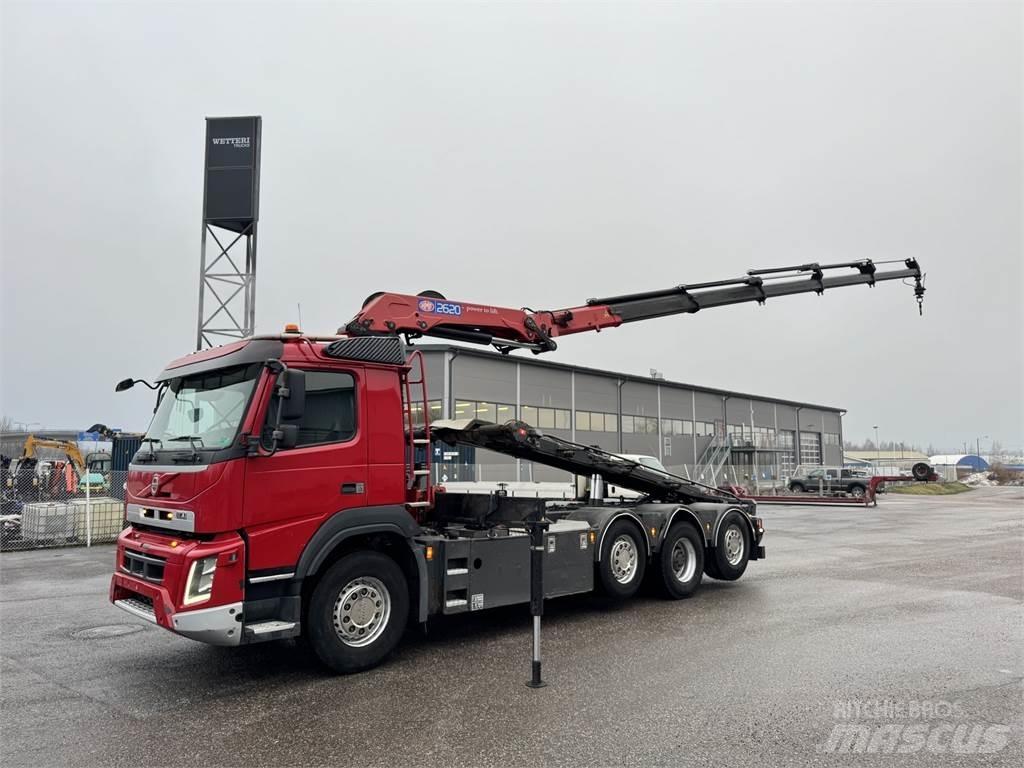 Volvo FMX 500 8X2 クレーントラック、ユニック車
