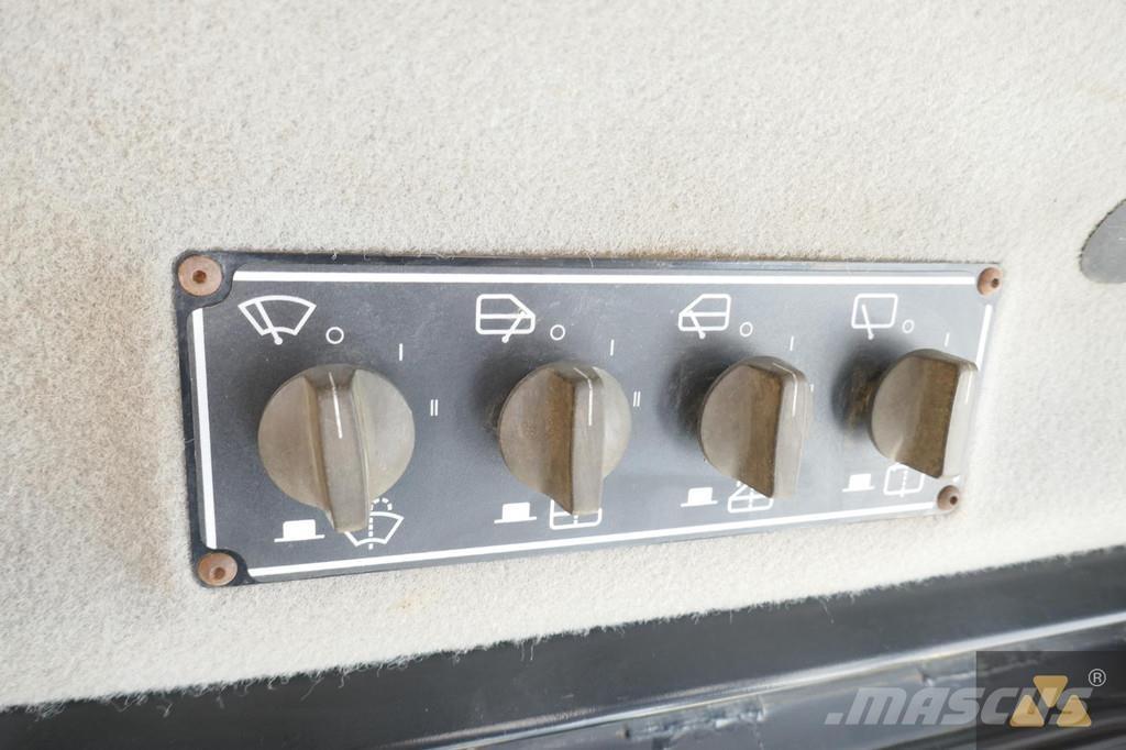 CAT D6T LGP ブルドーザー