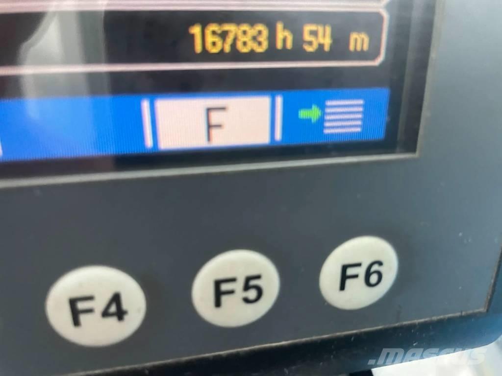 Fuchs MHL350 廃棄物／工業産廃処理機