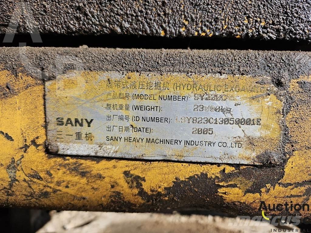 Sany SY 230 C 大型油圧ショベル12t以上（パワーショベル・ユンボ）