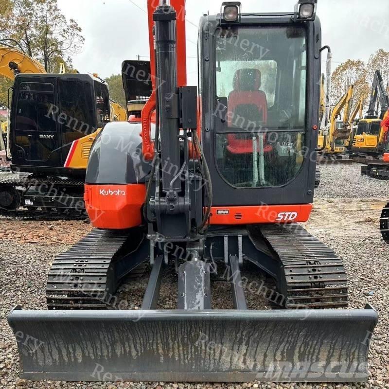 Kubota KX183 ミニ油圧ショベル 7t以下（ミニユンボ・ミニディガー）