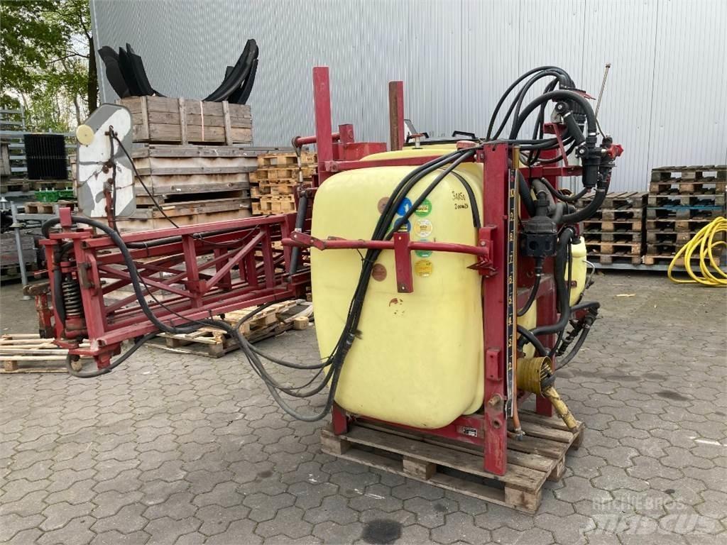Hardi LX 1000 Ltr 牽引型スプレイヤー