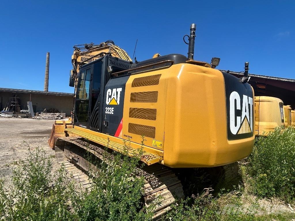 CAT 323 EL 大型油圧ショベル12t以上（パワーショベル・ユンボ）