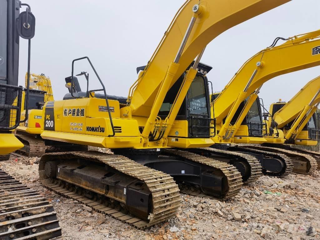 Komatsu pc200-8 大型油圧ショベル12t以上（パワーショベル・ユンボ）