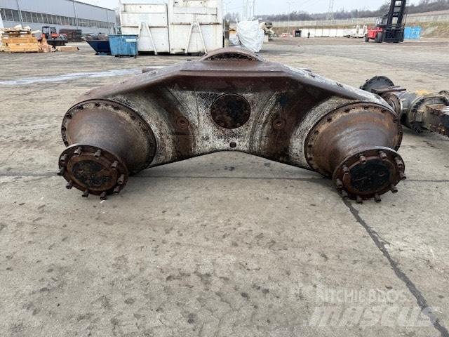 Valmet 921 TANDEM シャーシ及びサスペンション