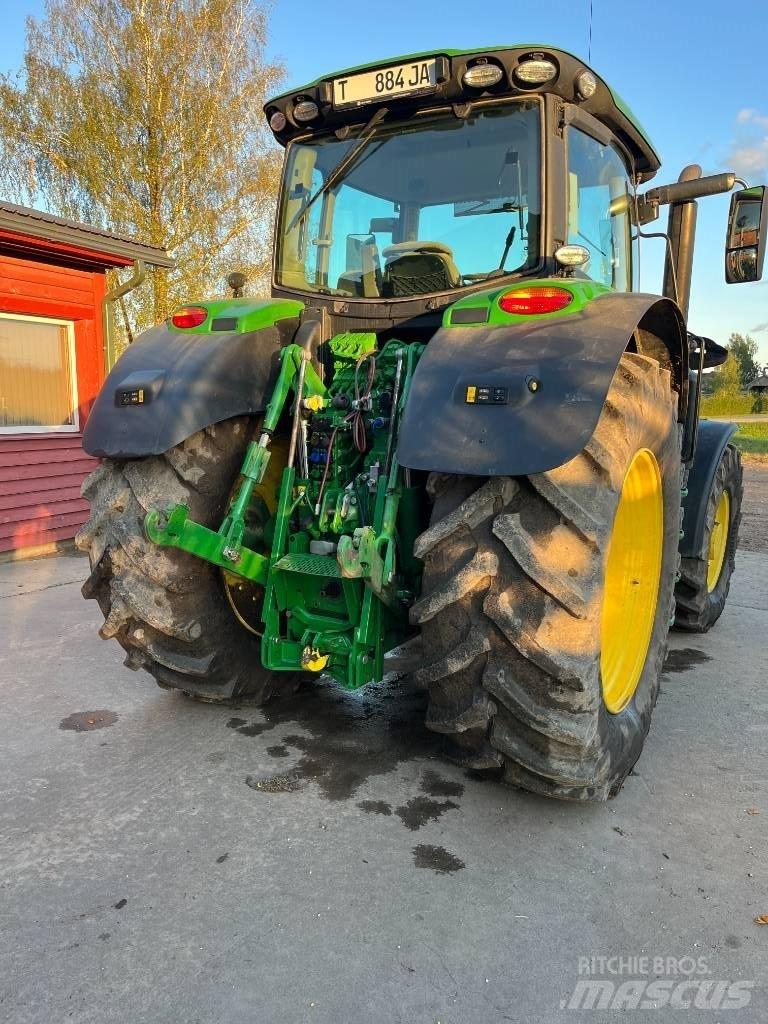 John Deere 6195 R トラクター