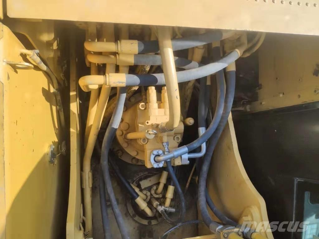 CAT 320 B 大型油圧ショベル12t以上（パワーショベル・ユンボ）