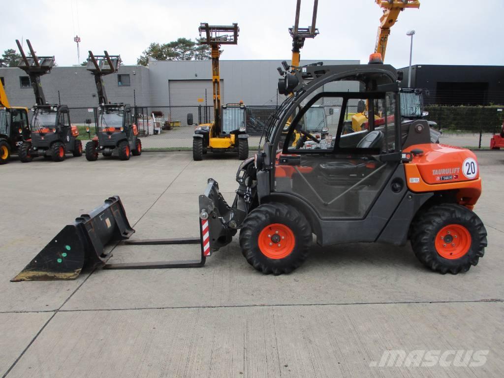 Ausa T144 HX4 (099) テレスコーピックハンドラー