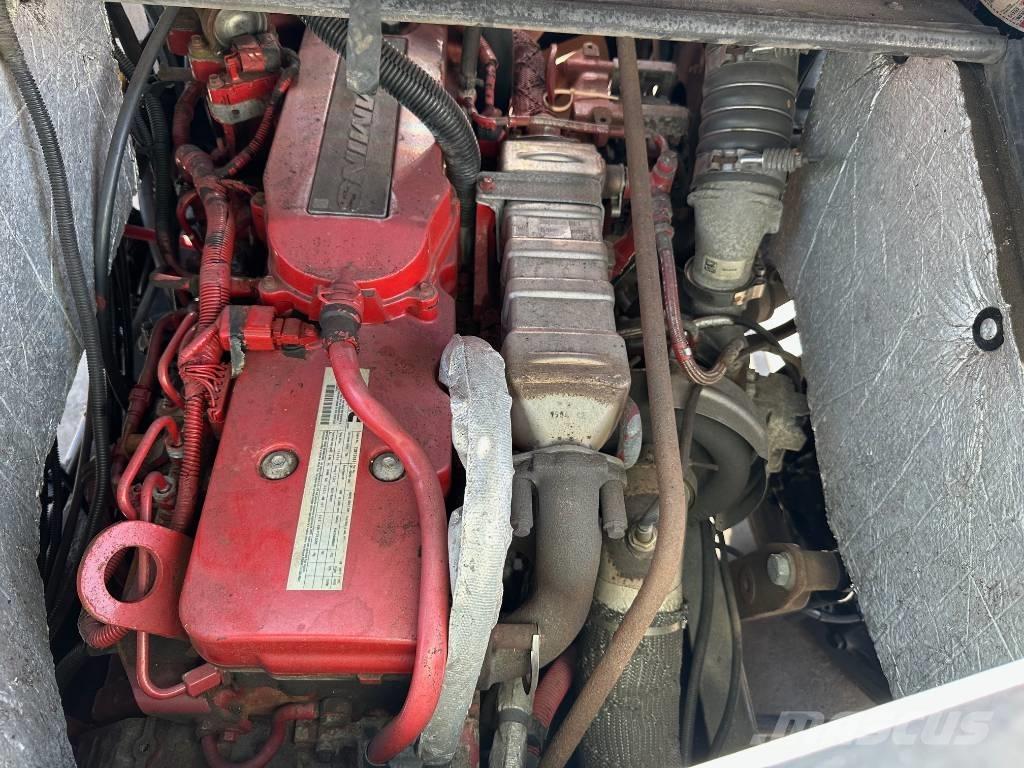  frieghtliner mt45 ピックアップ／ドロップサイド