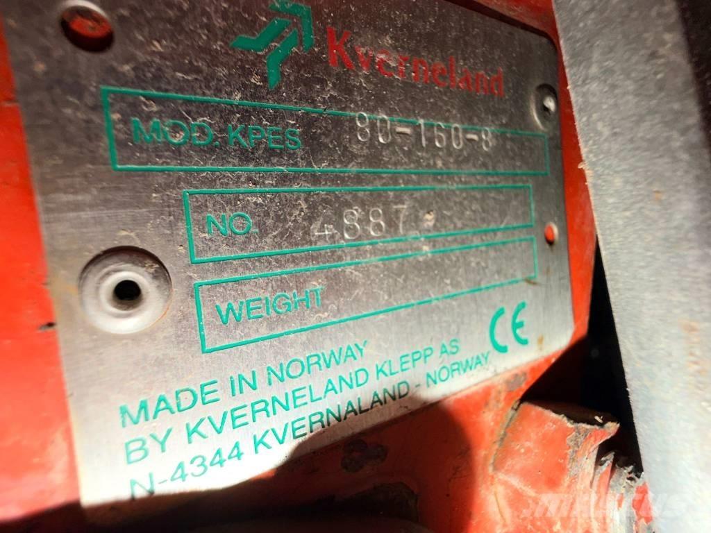 Kverneland ES80 リバーシブルプラウ