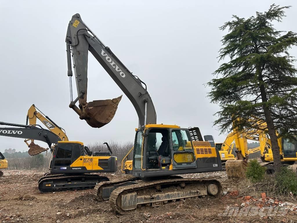 Volvo EC210 大型油圧ショベル12t以上（パワーショベル・ユンボ）