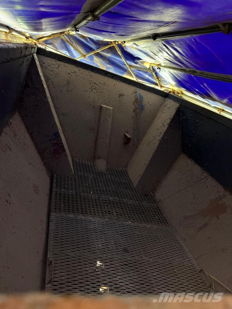 Sieger TSMR セルフローディングトレーラー