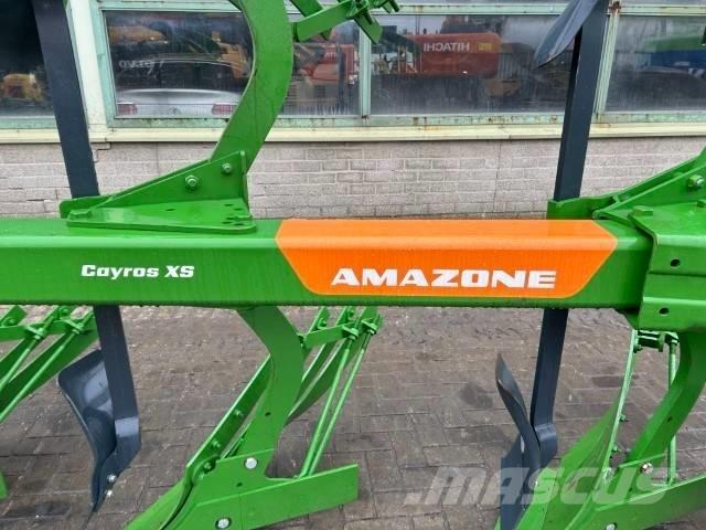 Amazone CAYROS XS リバーシブルプラウ
