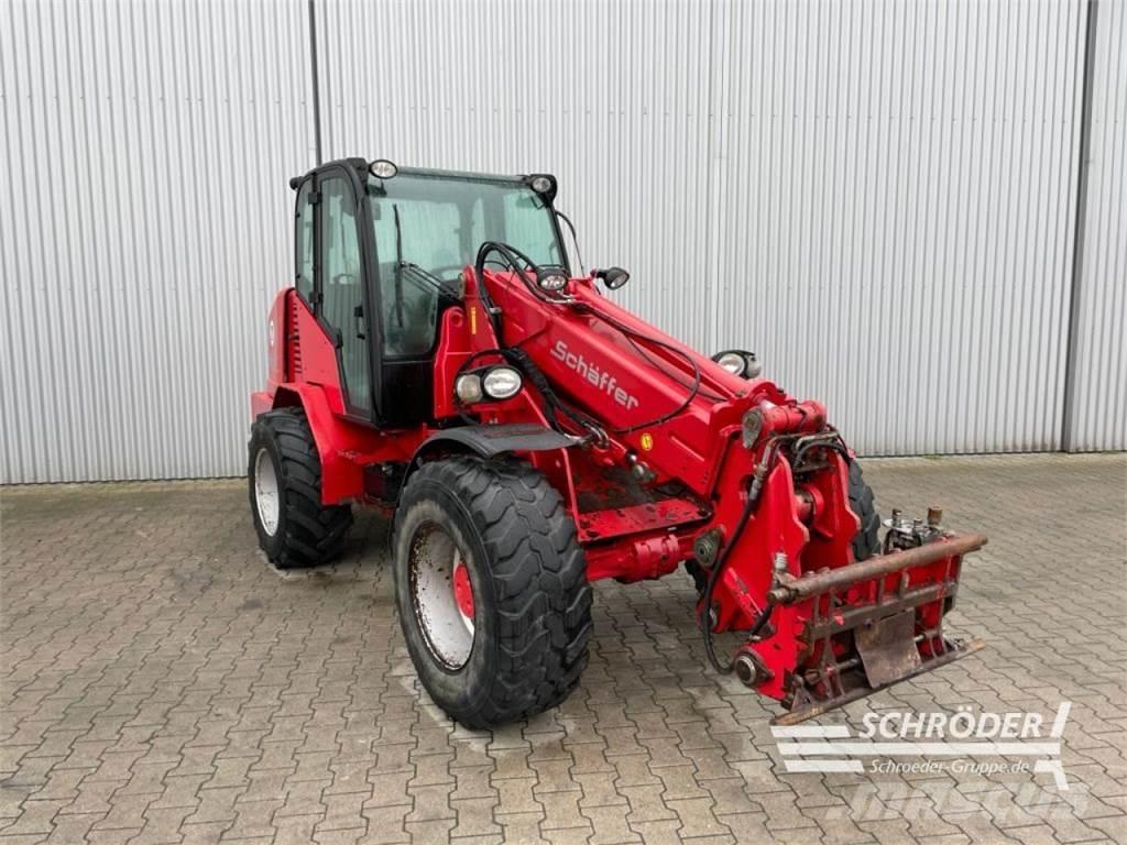 Schäffer 8610 T ホイールローダー・タイヤショベル