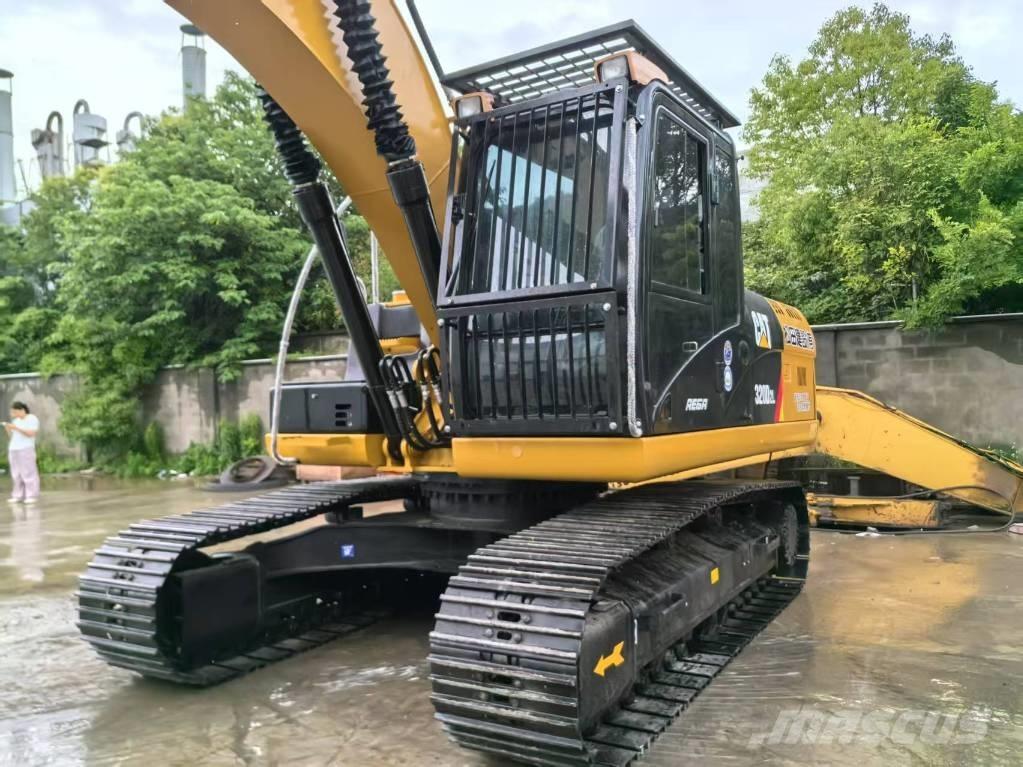 CAT 320 D 大型油圧ショベル12t以上（パワーショベル・ユンボ）