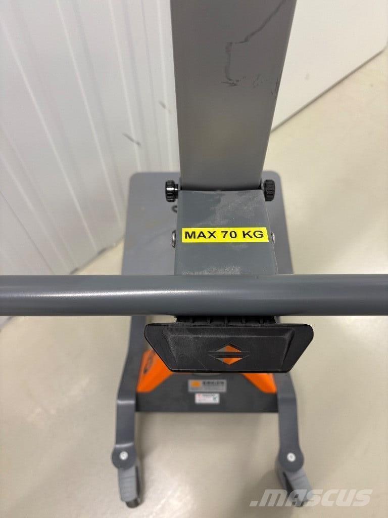  Erkon Tilhulp マテリアルハンドリング-その他