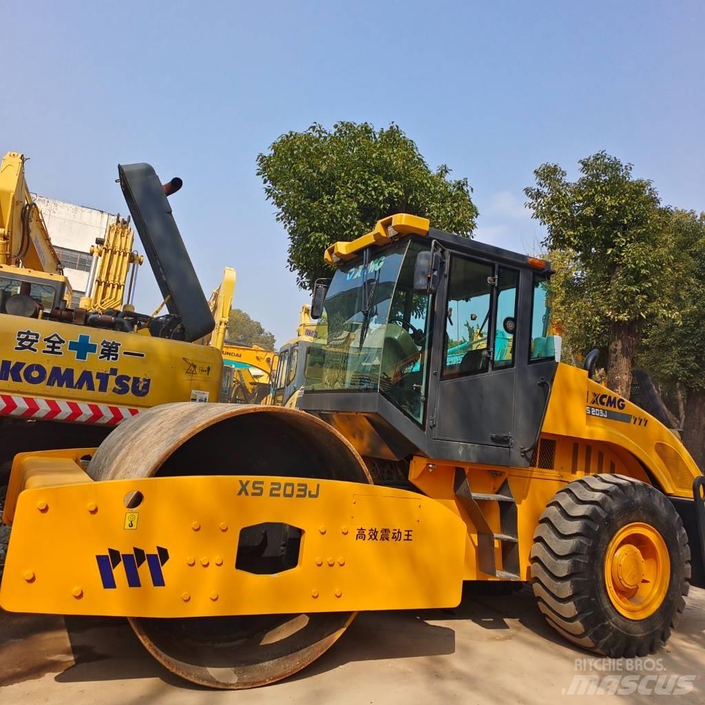 XCMG XS 202J 振動ローラ